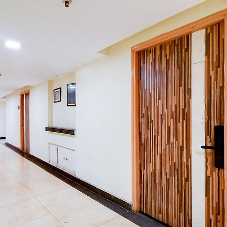 Hotel Urban Asia Колката Екстер'єр фото